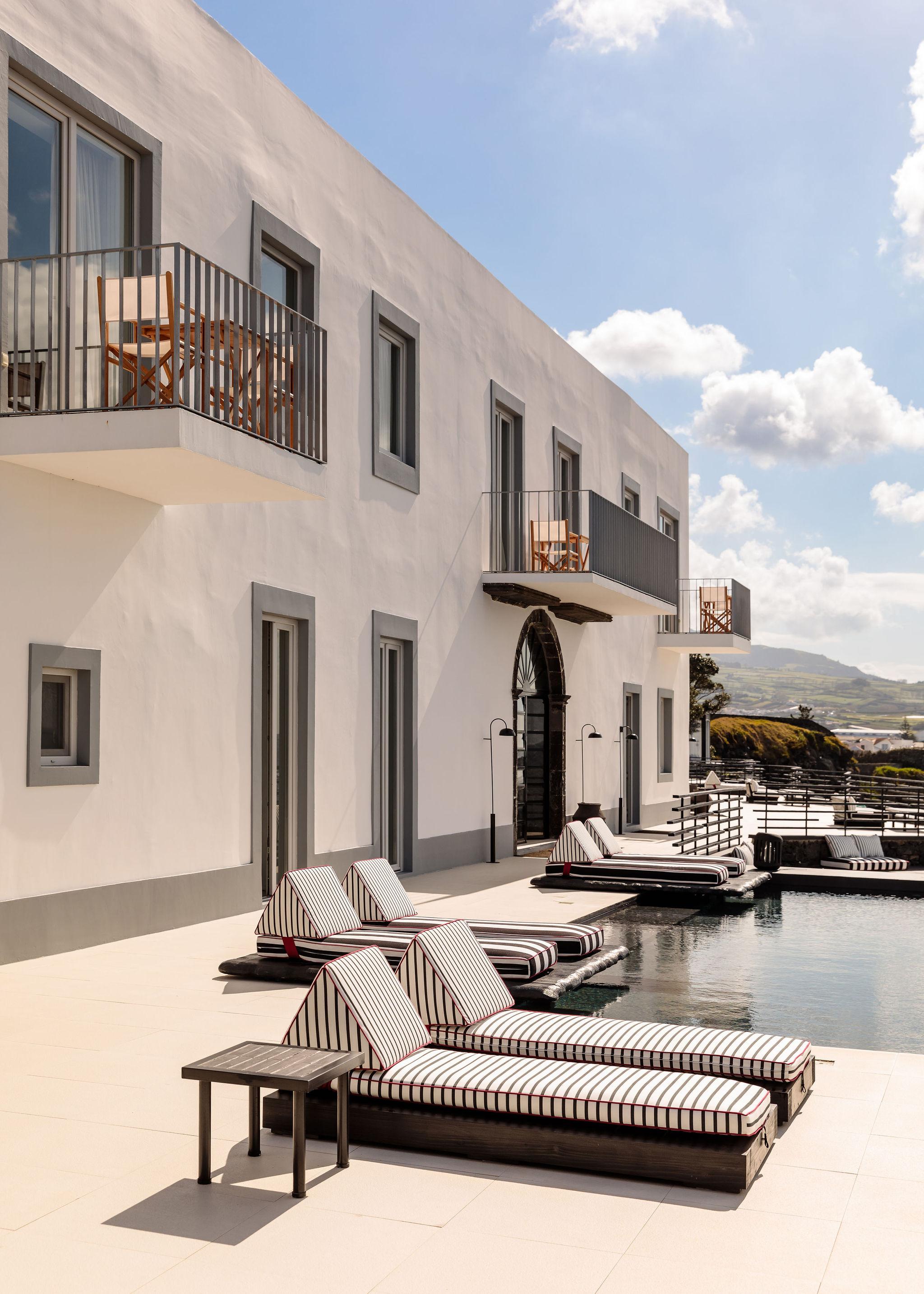 White Exclusive Suites & Villas ラゴア エクステリア 写真